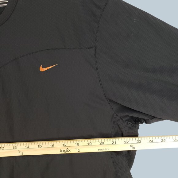 Vintage Nike Mens  Dri-FIT Shirt Lightweight Athletic Wear XL  Reflective Trim - Picture 4 of 10